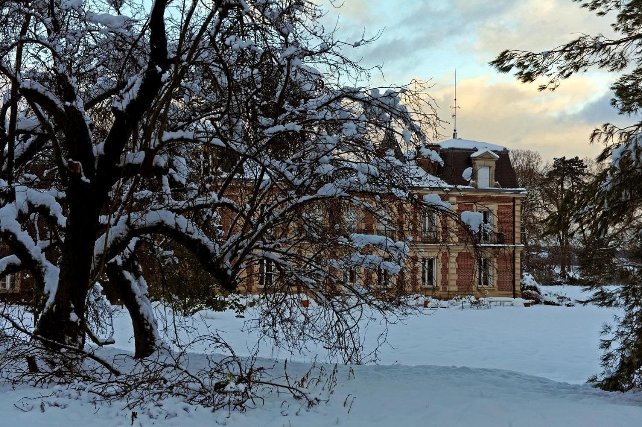 Chateau Le Quesnoy Chevrieres  Zewnętrze zdjęcie